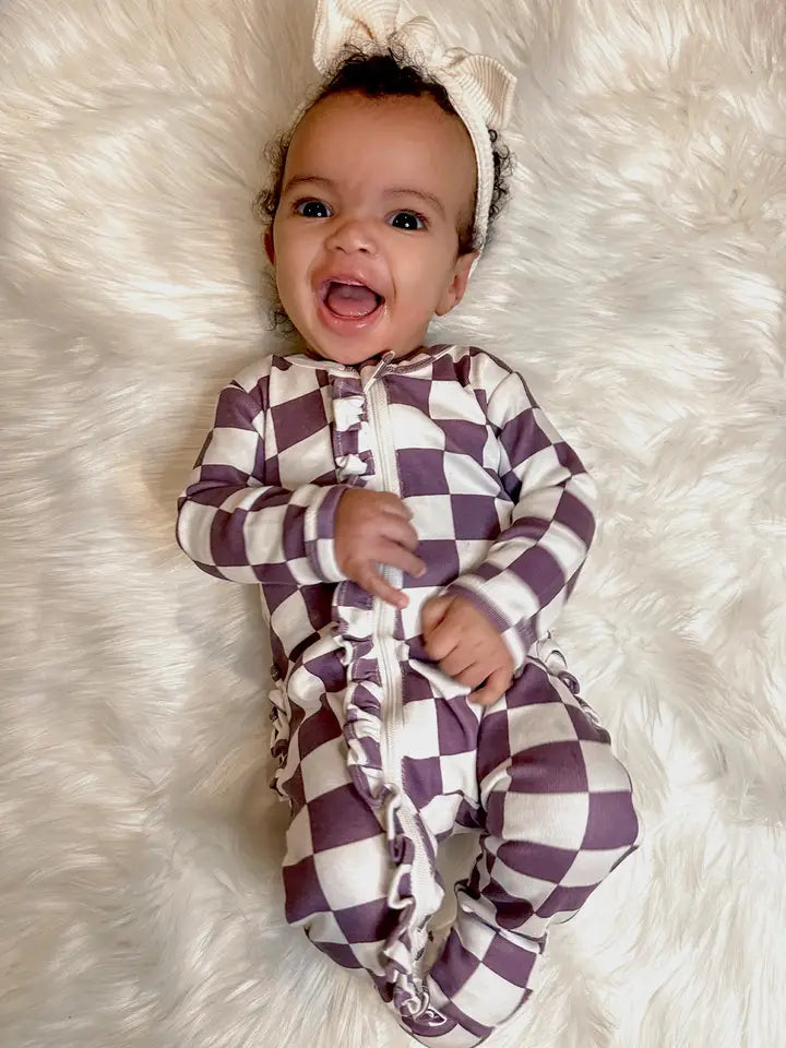 Berry Cheesecake Checkerboard / Organic Frill Zip Footie