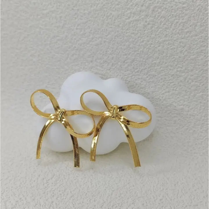 Gold Mini Ribbon Earring