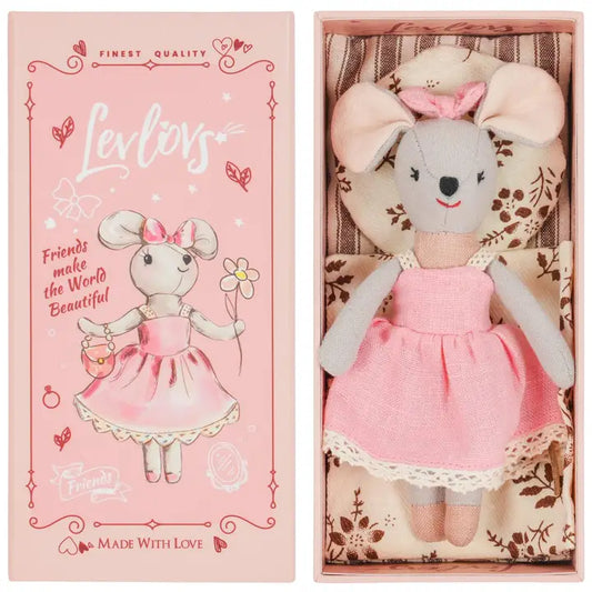 Levlovs Mouse Lili in A Box with the Bedding