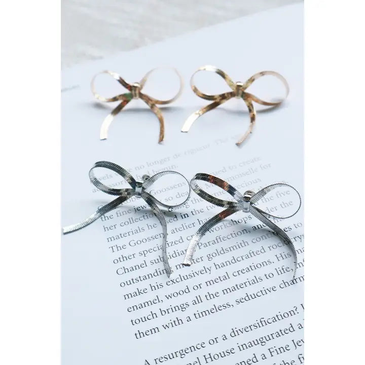 Gold or Silver Tessel Chain Bow Earring