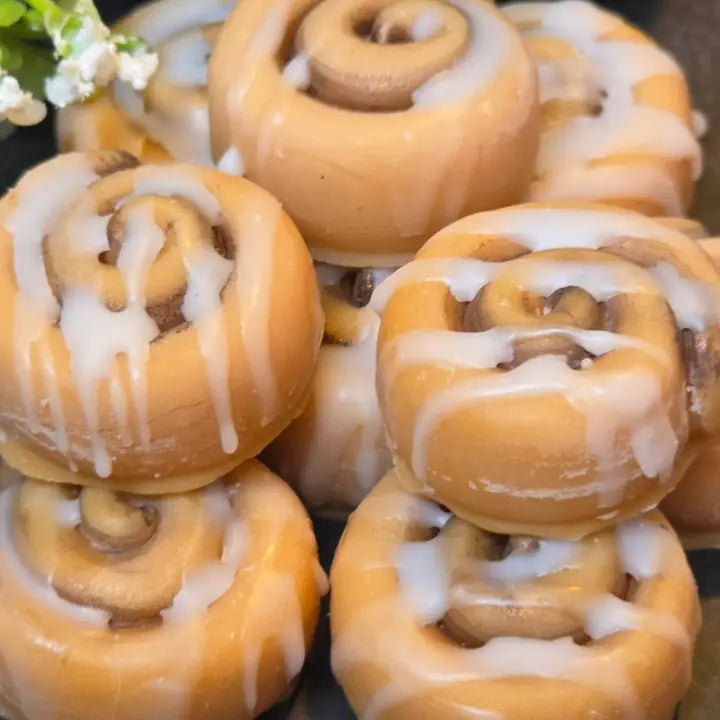 Soy Wax Melt Cinnamon Roll
