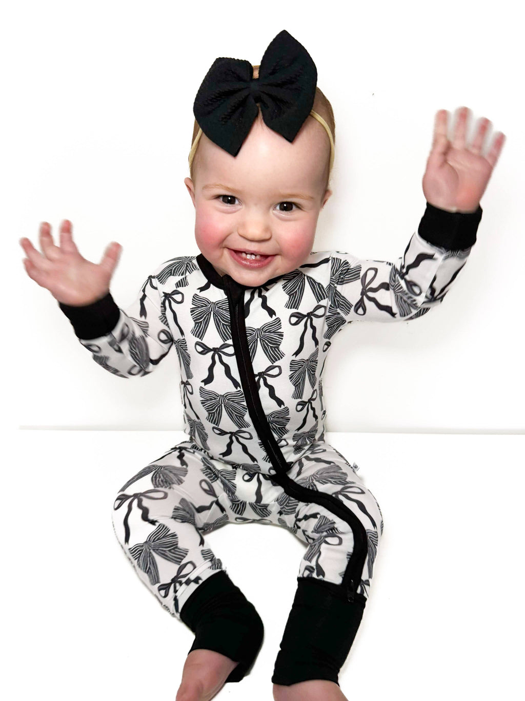 Black-Tie Bows | Convertible Zippy