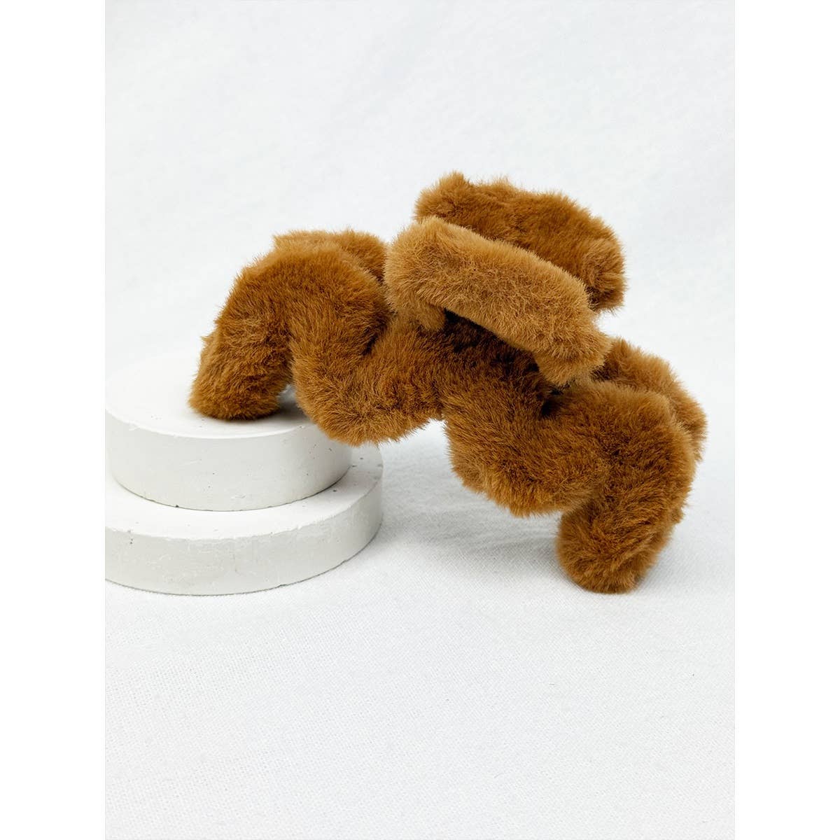 Jumbo Faux Fur Wavy Hair Claw Clips