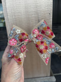 Pretty Floral Clippie