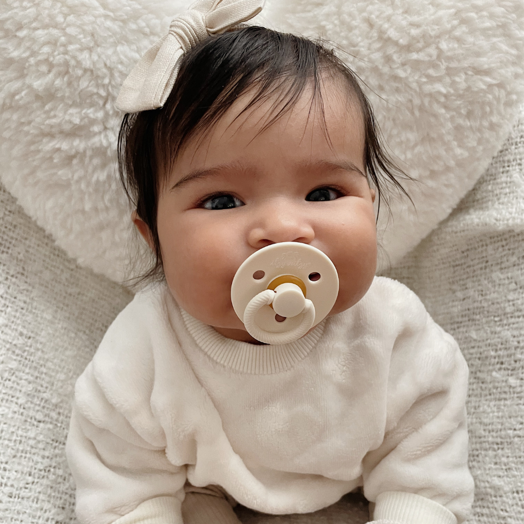 *NEW STYLES* Itzy Soother™ Natural Rubber Paci Sets