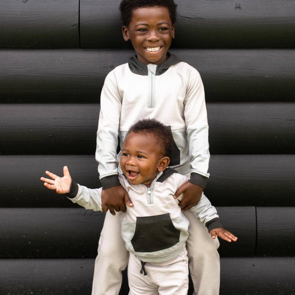 Color Blocked Sweatshirt & Pants Set - Bobcat