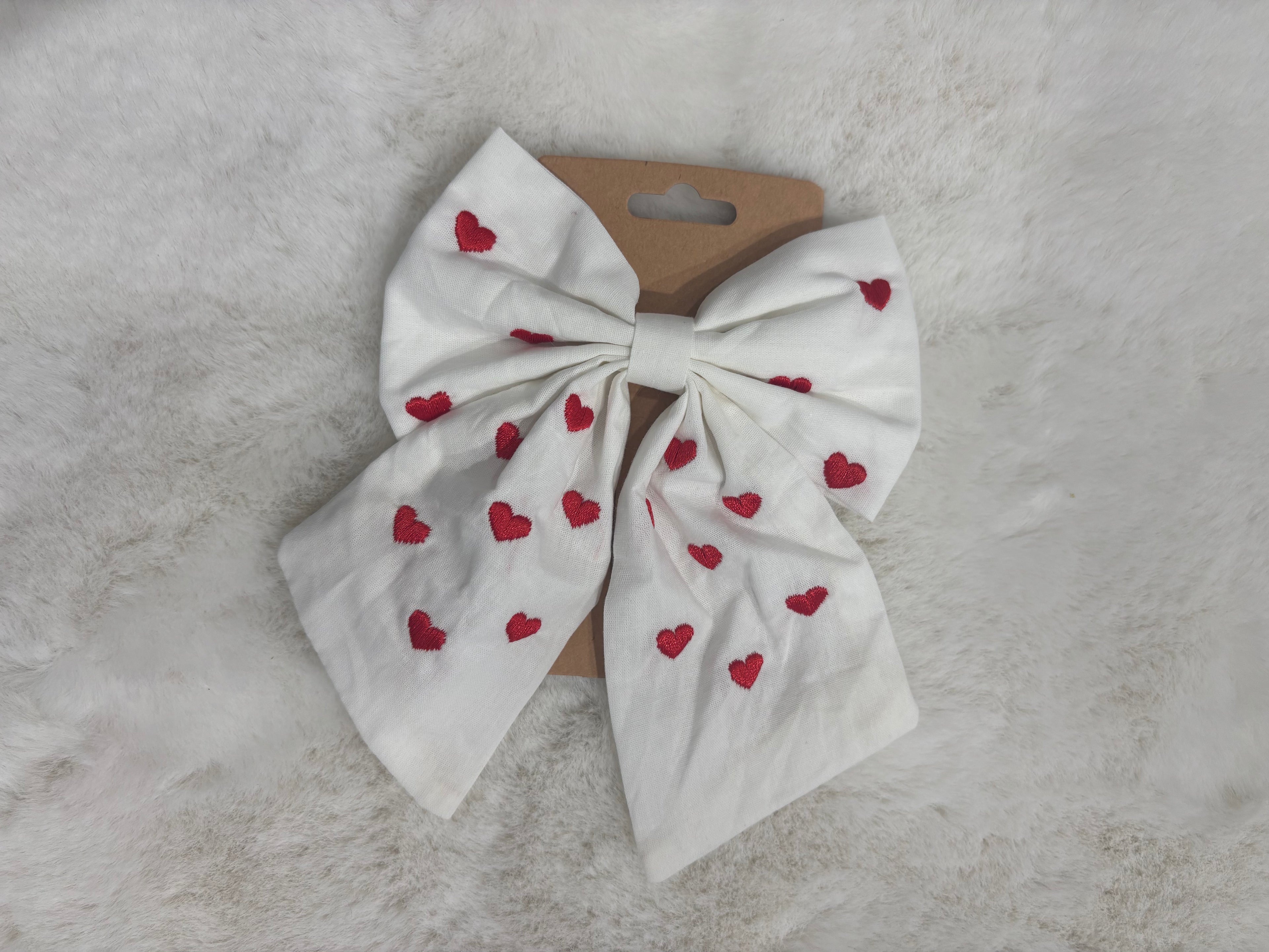 Pretty Heart Bow ❤️