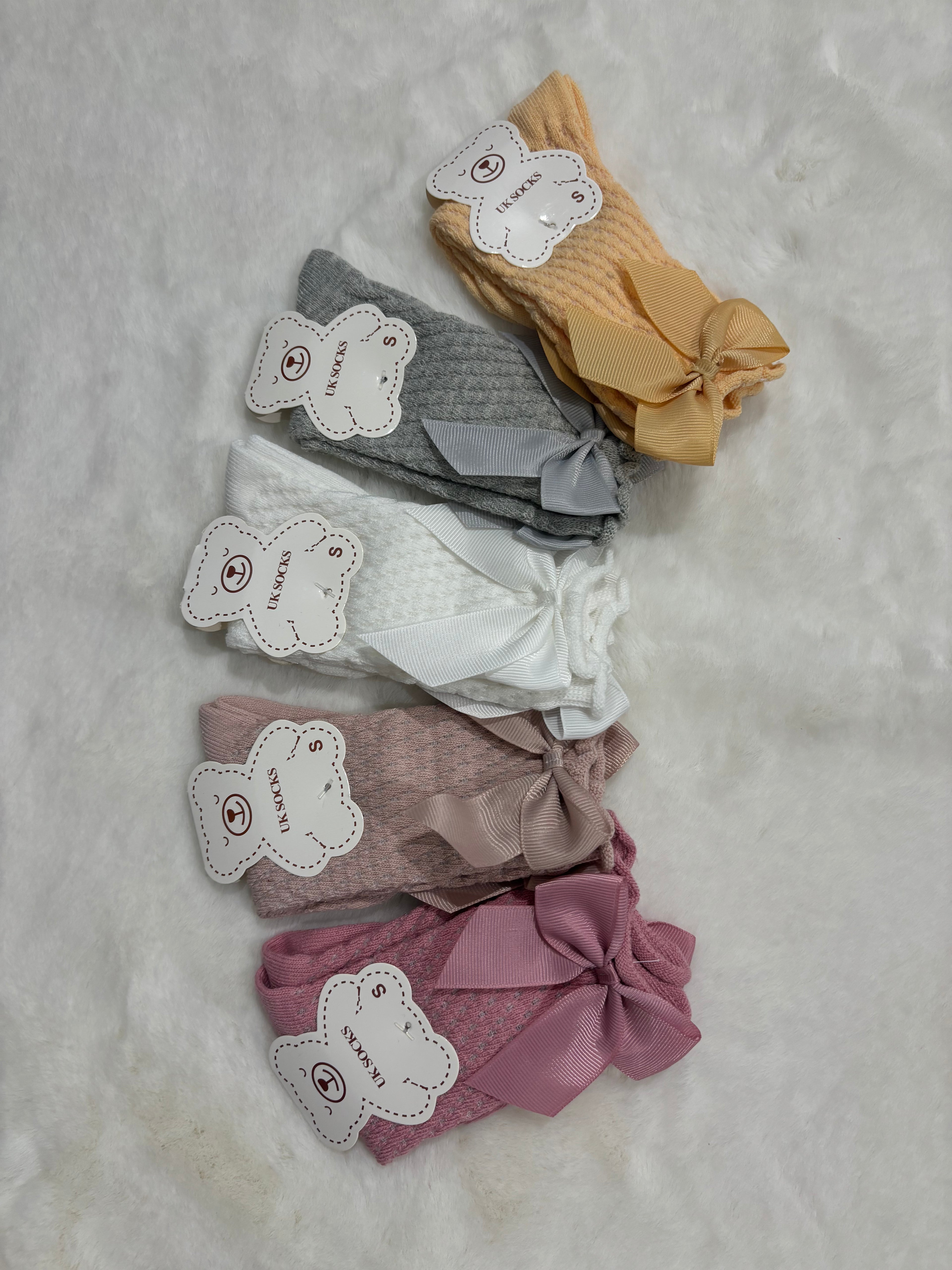 Infant Knee High Ribbed Bow Socks
