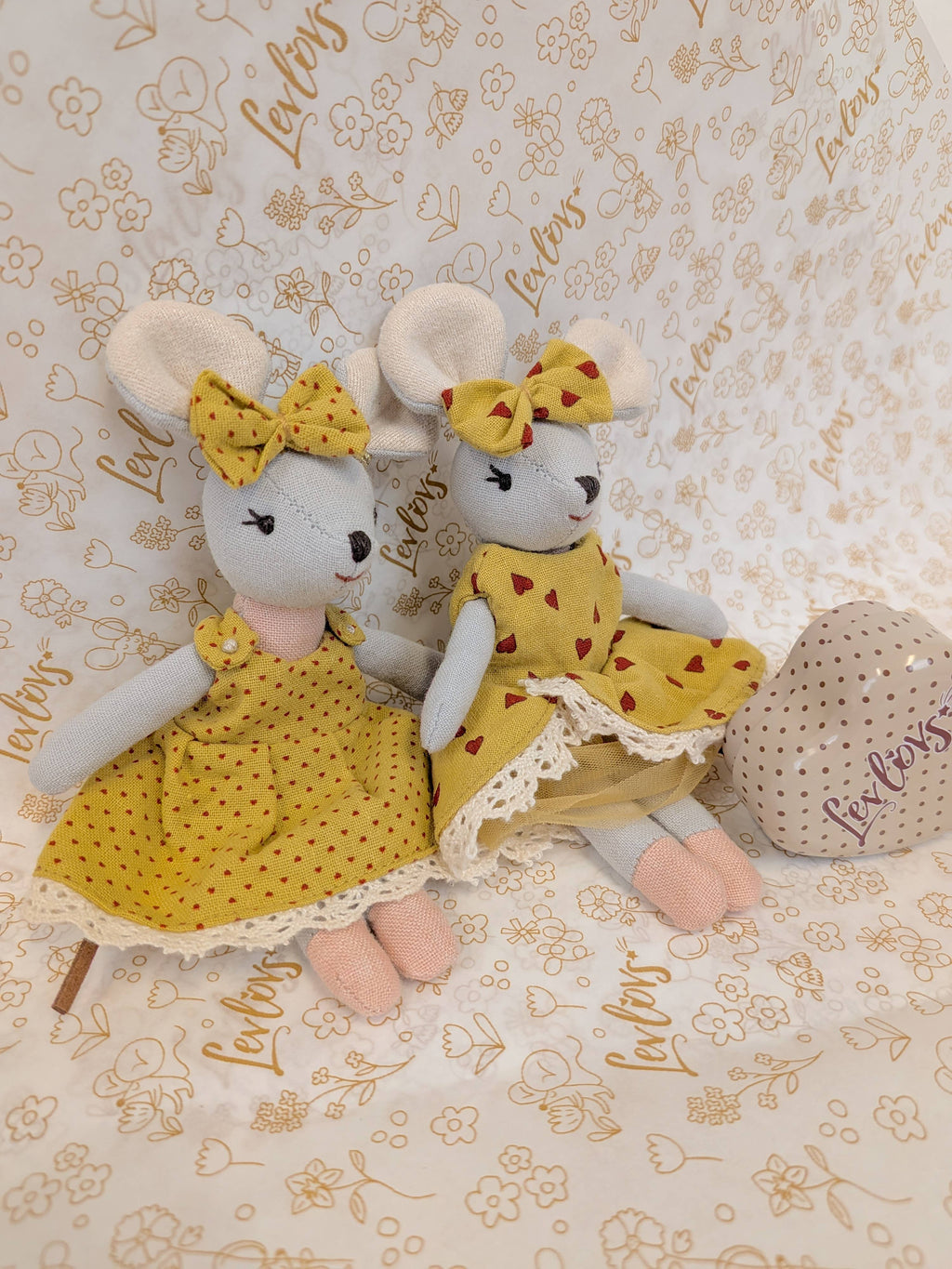 Little Miss Honeybee Mouse